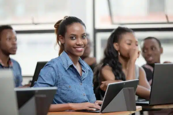 Les meilleures solutions pour moderniser la formation en entreprise grâce aux outils digitaux