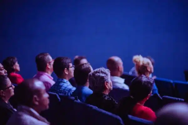 Valorisation de Formation et Présentation Efficace de Compétences pour Séduire les Recruteurs
